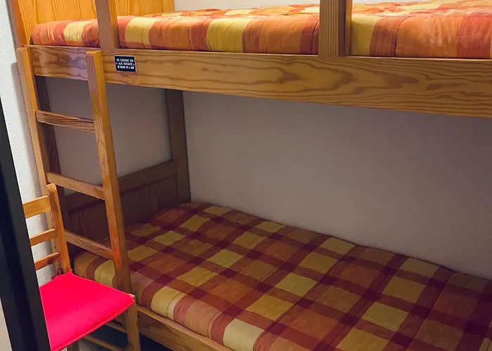 De Charme A Saint-lary Proche Telecabine Et Centre-ville Apartment